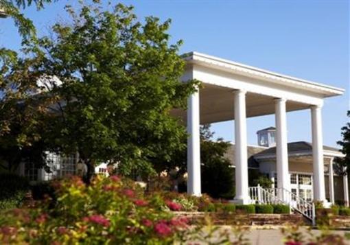 фото отеля The Country Springs Hotel