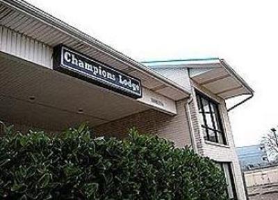 фото отеля Champions Lodge Northwest Houston