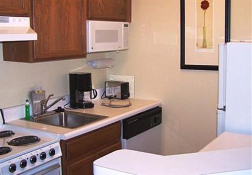 фото отеля TownePlace Suites St. Louis St. Charles