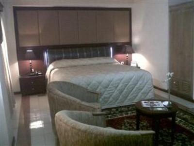 фото отеля Jusenny Hotel