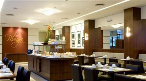 фото отеля Bluepoint Suites Bonaparte