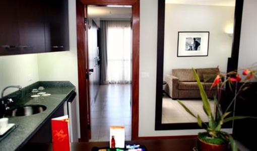 фото отеля Bluepoint Suites Bonaparte