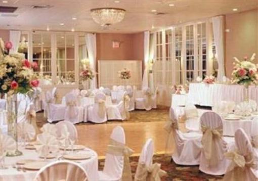 фото отеля Quality Inn Sawgrass Conference Center