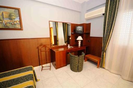 фото отеля Hotel Dei Pini Porto Empedocle