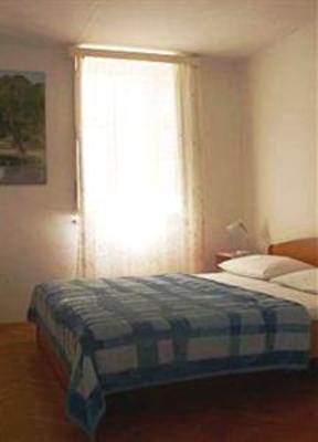 фото отеля Old Town Ivona Rooms