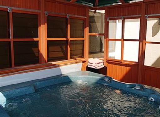 фото отеля Boulder Twin Lakes Inn