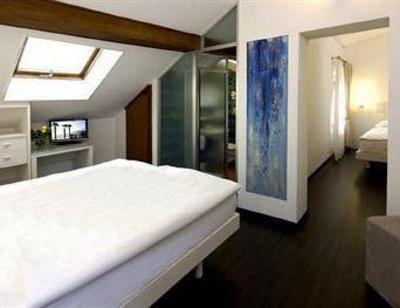 фото отеля Hotel America Locarno