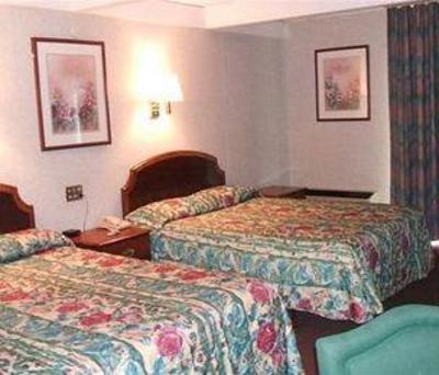 фото отеля A Victory Inn & Suites - Bowling Green