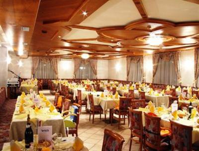 фото отеля Hotel Adler Andalo