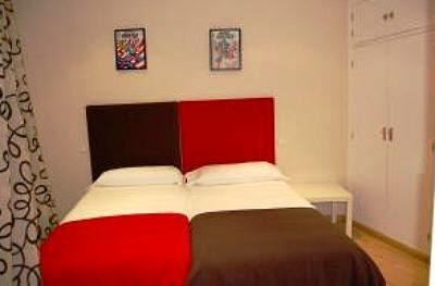 фото отеля Cruz Apartamentos Madrid