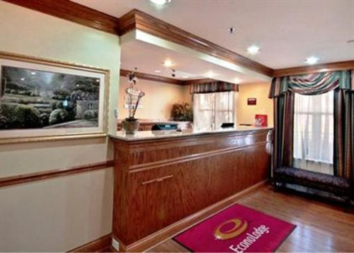 фото отеля Econo Lodge Inn & Suites Flowood