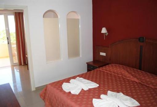 фото отеля Delfina Beach Resort Georgioupoli