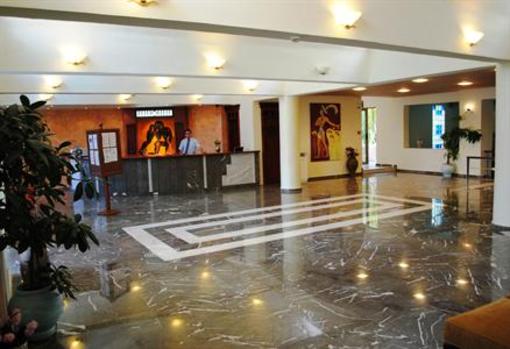 фото отеля Delfina Beach Resort Georgioupoli