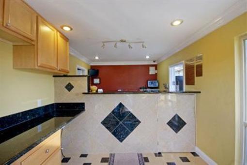 фото отеля Americas Best Value Inn Sacramento