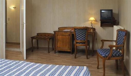 фото отеля Hostellerie De Fontanges Onet-le-Chateau