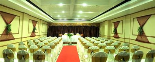 фото отеля Madurai Residency Hotel