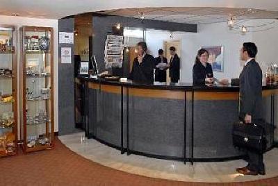 фото отеля Golden Tulip Arnhem Velp