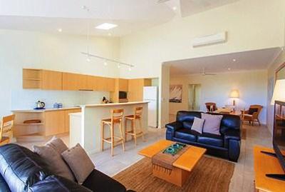 фото отеля Noosa Sound Holiday Collection