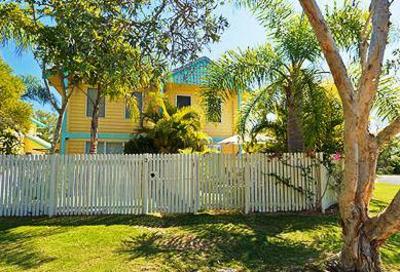фото отеля Noosa Sound Holiday Collection