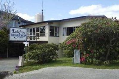фото отеля Te Anau Lakefront Backpackers