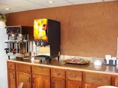 фото отеля Mountain Vista Inn & Suites