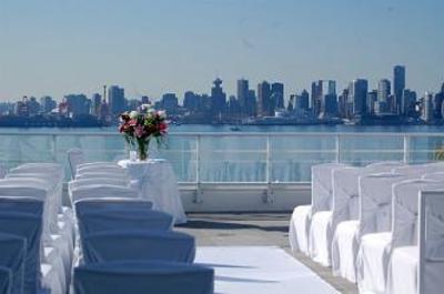фото отеля Pinnacle Hotel At The Pier