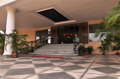 фото отеля Hotel Excellency Bhubaneswar