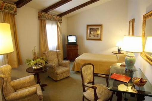 фото отеля Hotel Villa Montanarini