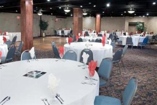 фото отеля Ramada Inn Rapid City