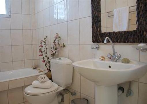 фото отеля Hotel Karthea