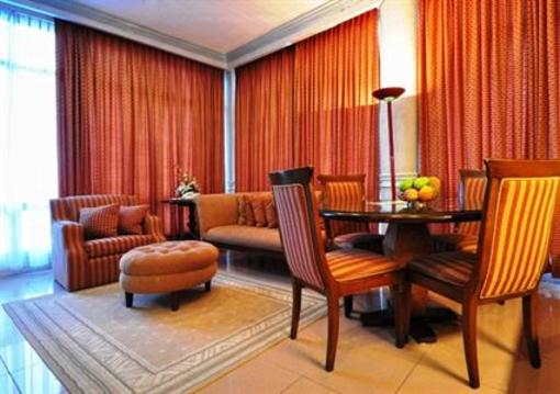 фото отеля Metrocentre Hotel