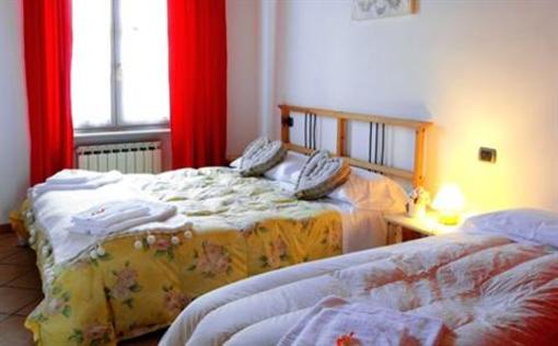 фото отеля Botton d'Oro B&B Pelabrocco