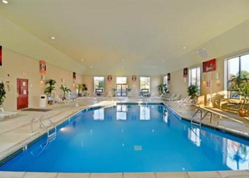 фото отеля Quality Inn & Suites University Airport