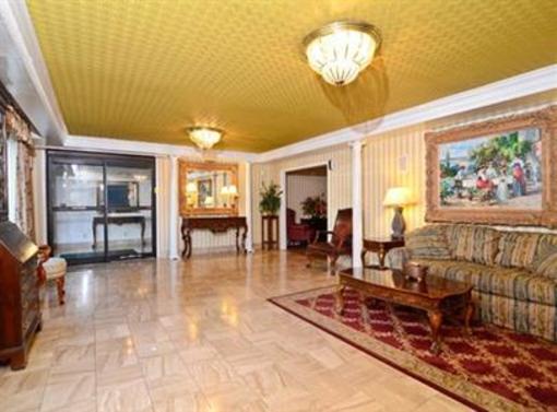 фото отеля Quality Inn & Suites University Airport