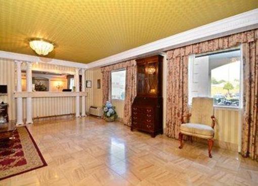 фото отеля Quality Inn & Suites University Airport