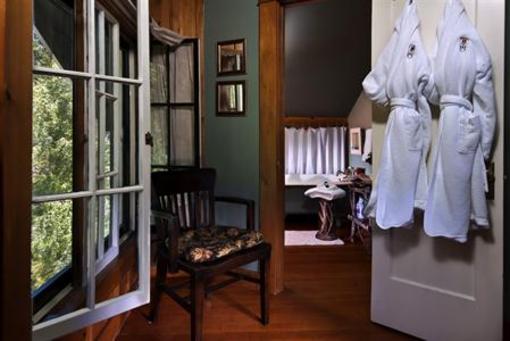 фото отеля Touvelle House Bed & Breakfast