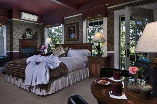 фото отеля Touvelle House Bed & Breakfast