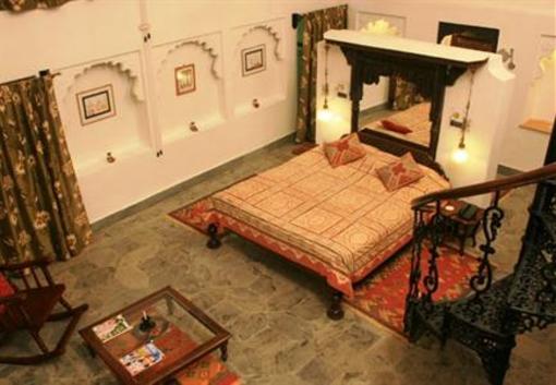 фото отеля Deogarh Mahal