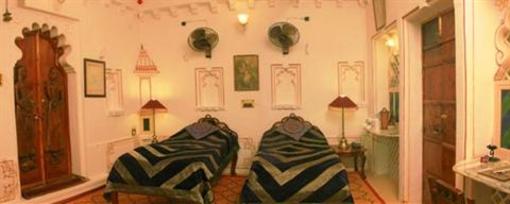 фото отеля Deogarh Mahal