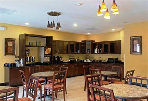 фото отеля BEST WESTERN PLUS Cecil Field Inn & Suites