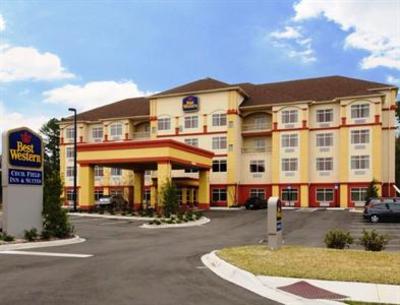 фото отеля BEST WESTERN PLUS Cecil Field Inn & Suites
