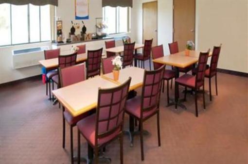 фото отеля Holiday Inn SunSpree Resort Bar Harbor