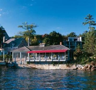 фото отеля Holiday Inn SunSpree Resort Bar Harbor