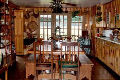 фото отеля Country Woods Inn
