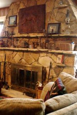 фото отеля Country Woods Inn
