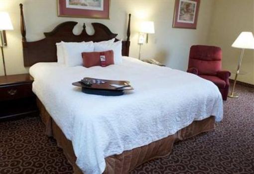 фото отеля Hampton Inn Wooster
