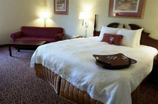фото отеля Hampton Inn Wooster