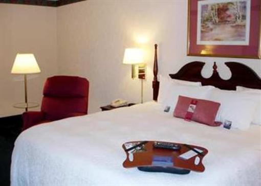 фото отеля Hampton Inn Wooster