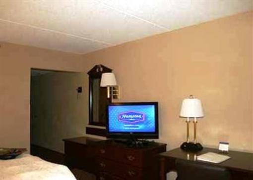 фото отеля Hampton Inn Wooster