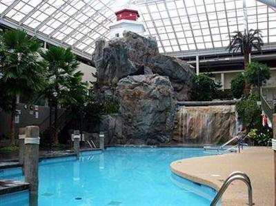 фото отеля BEST WESTERN PLUS Lamplighter Inn and Conference Centre